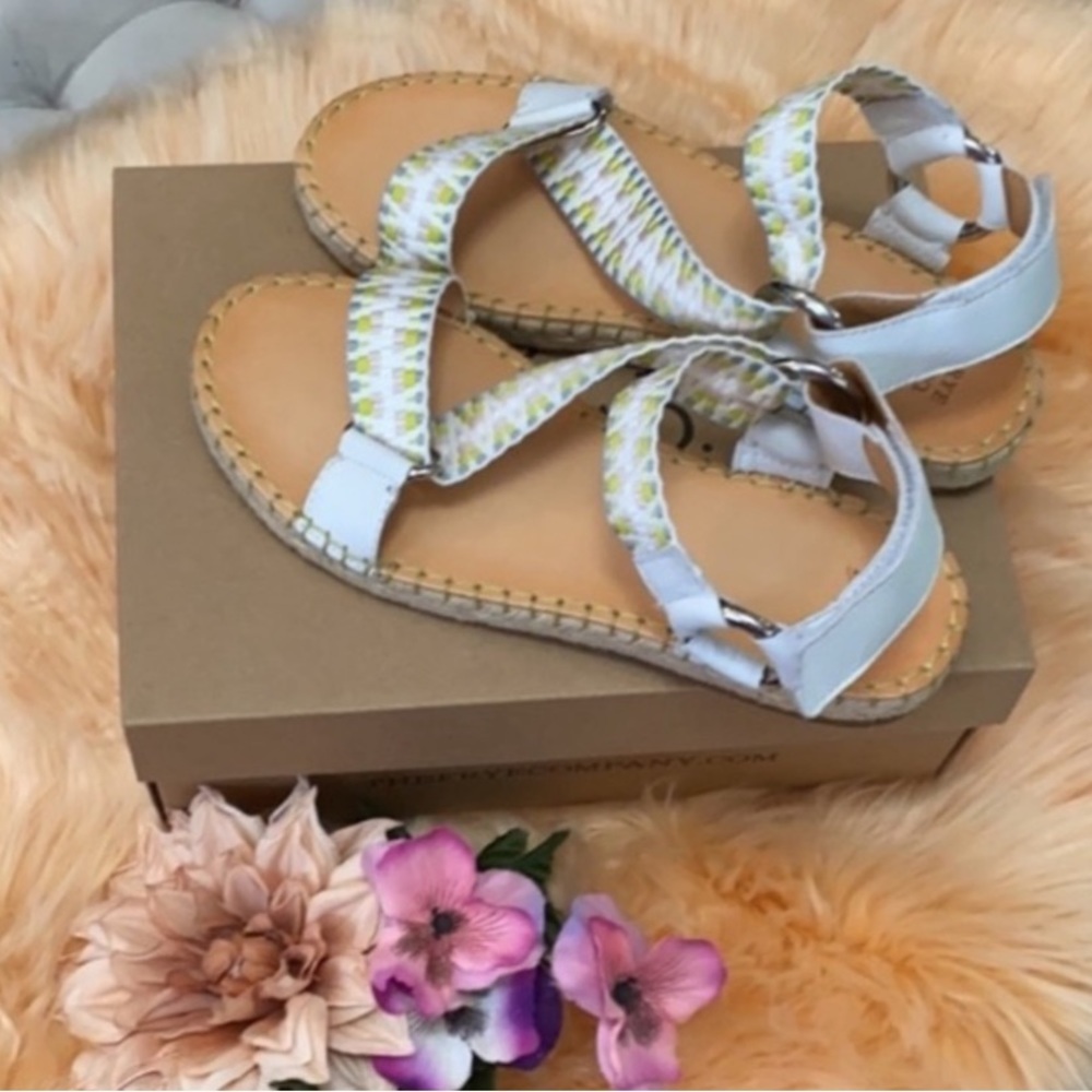 Kole Espadrille Strappy Sandals Multi Lime & White Sz 8.5 NEW!